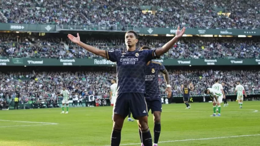 El Real Madrid empata con Betis con tanto de Bellingham; es líder a la espera del resultado del Girona