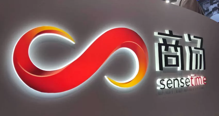 La empresa china de IA SenseTime se desplomó en la bolsa tras la muerte de su cofundador