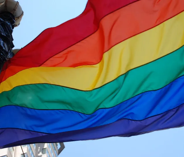 El virus que lo cambió todo: el legado del SIDA en la memoria LGTBI entre América y España