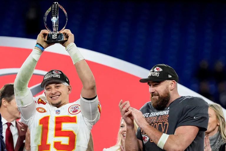 El Super Bowl está aquí: Mahomes y los Chiefs se citan con Purdy y los 49ers