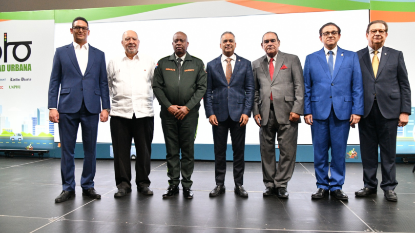 Director del Intrant valora participación ciudadana en Foro de Movilidad Urbana