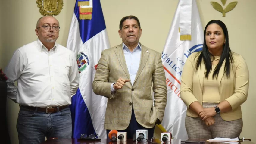 Ministerio de Agricultura activa protocolo ante detección de especímenes de la mosca del Mediterráneo en Punta Cana