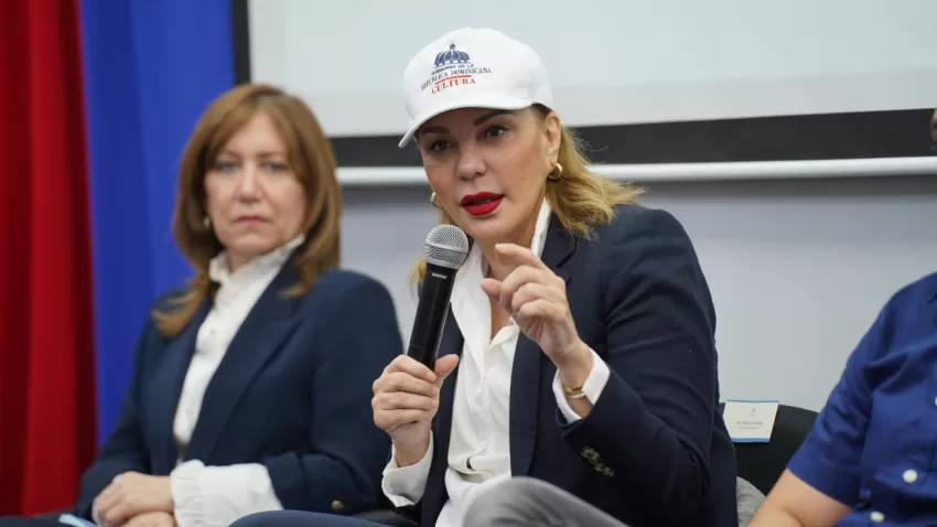 Ministerio de Cultura celebra Diálogos Culturales con la participación de representantes del Gran SD y Monte Plata