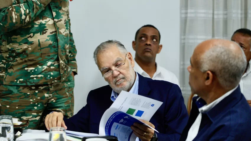 Ministro de Medio Ambiente anuncia acciones para mantener el impulso del plan de reforestación