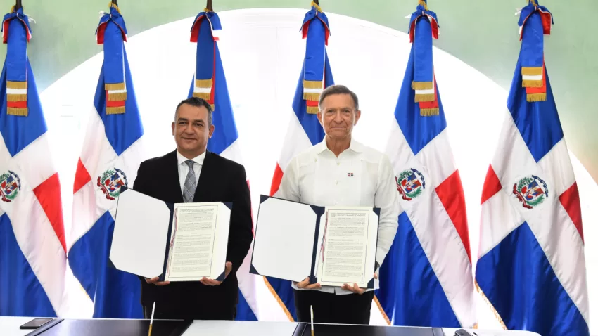 Mirex y JCE acuerdan colaboración para garantizar derecho a voto de dominicanos residentes en el exterior