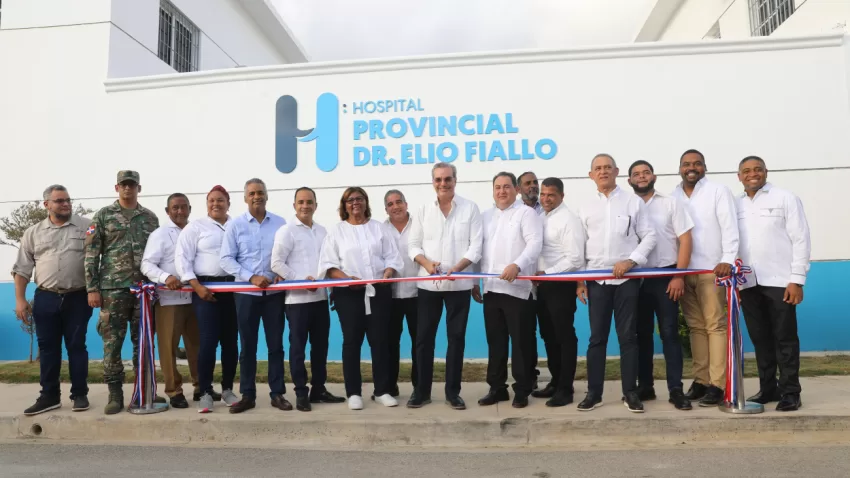 Presidente Abinader entrega Hospital Provincial Dr. Elio Fiallo y Centro de Primer Nivel en Pedernales