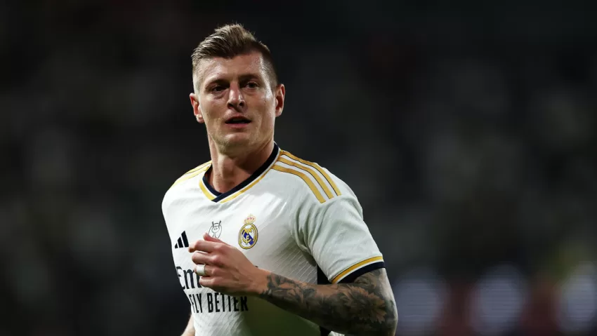 Toni Kroos es abucheado en Arabia Saudita