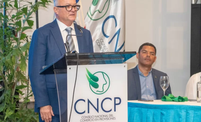 CNCP llama a gobierno central a detener alza del dólar