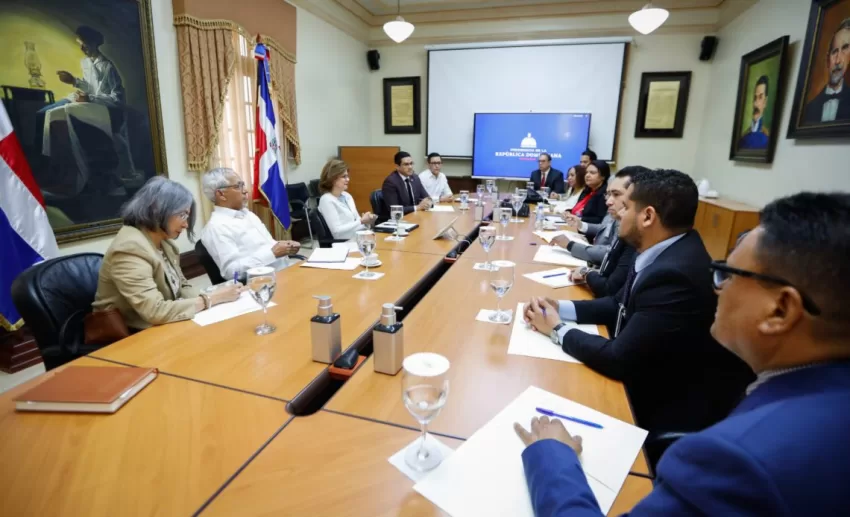 El Gobierno anuncia relanzamiento del programa Salud Escolar