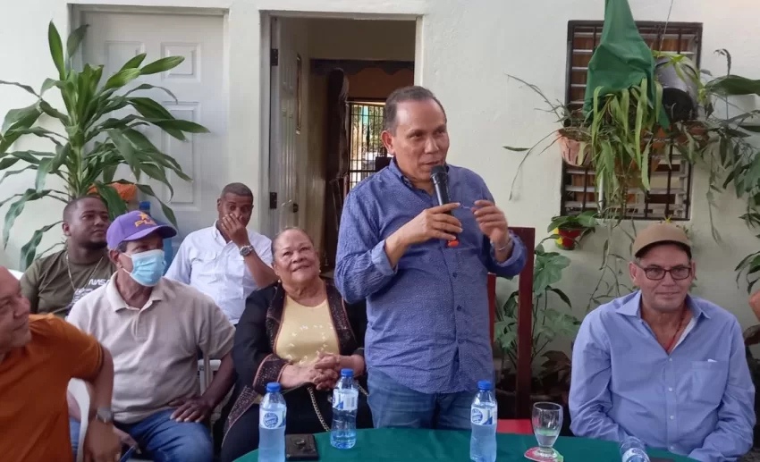 Radhamés Jiménez: Con ley 01-24 gobierno muestra tendencia autoritaria que atenta contra la intimidad