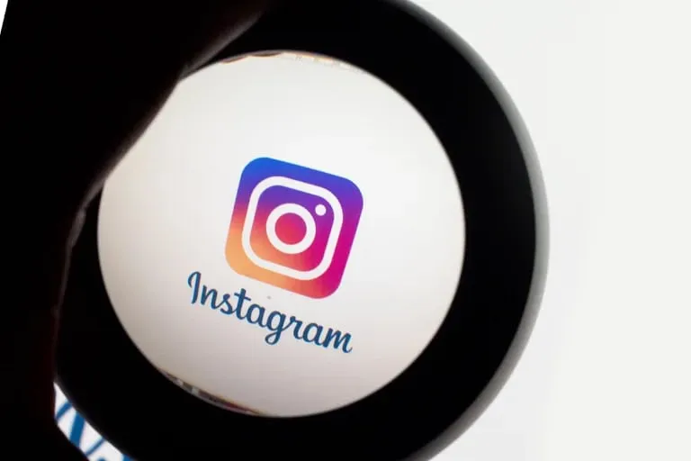 Cómo ver una historia de Instagram sin revelar mi usuario