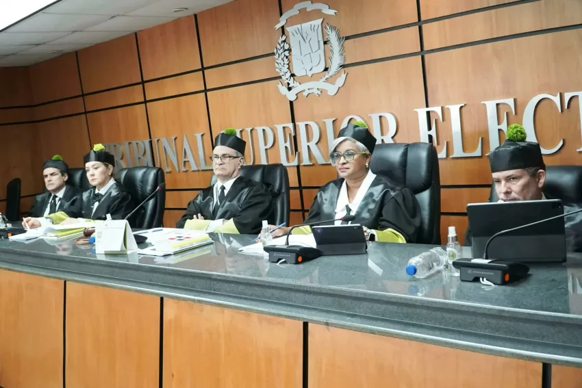 TSE declara inadmisible amparo de extrema urgencia contra resolución Junta Electoral de Baní