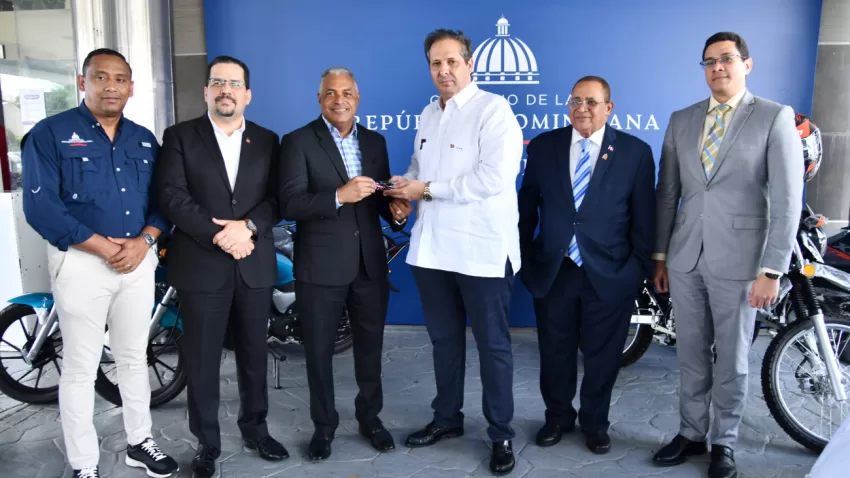 MSP entrega 17 motocicletas que contribuirán a fortalecer la capacidad de respuesta DPS/DAS y DIV