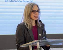 Minerd presenta plan inclusivo de adolescentes
