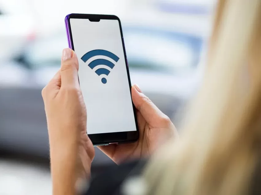 Cómo tener la clave del WiFi del vecino sin pedirla
