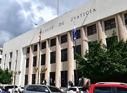 Reapresan reo que huyó al desarmar y golpear custodio