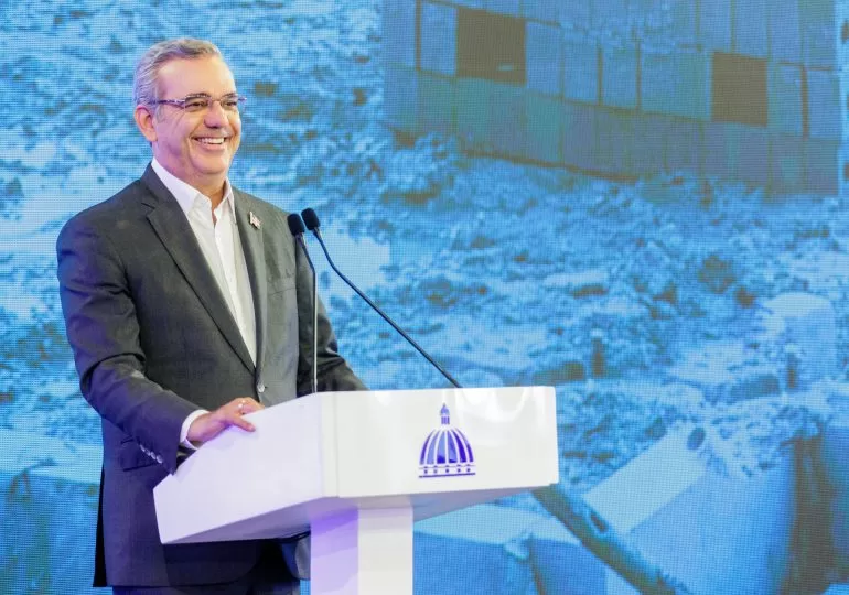 Abinader enumera construcciones de su gestión; afirma que solo Obras Públicas entregó más de 300 obras por más de RD$71 mil millones