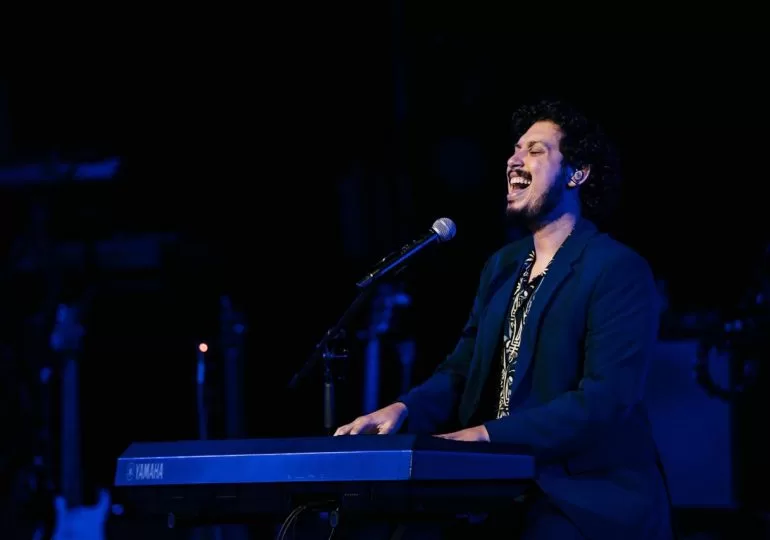 Diego Jaar estrena a ritmo de bolero moderno su nuevo sencillo "Moriviví"