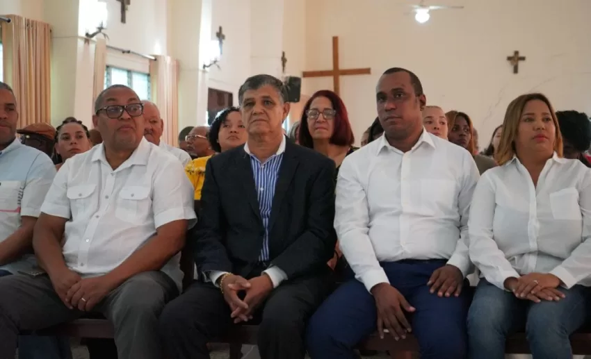 Francisco Peña llama al PRM a trabajar por el triunfo de Abinader en mayo