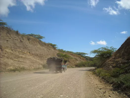 Obras Públicas concluirá vía de acceso a playa tras más de 40 años en construcción