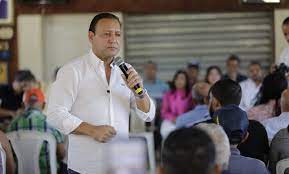Abel reclama a Abinader que deje de actuar de espaldas a la amenaza de Haití