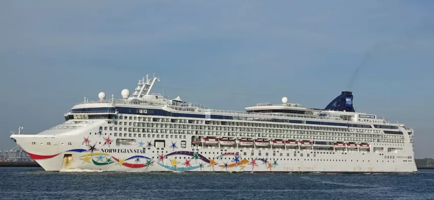 Norwegian Star llega a Puerto Montt