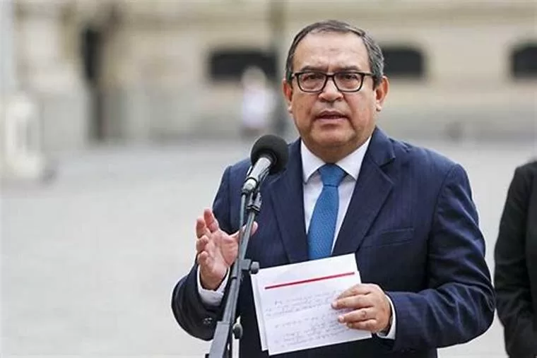 El primer ministro de Perú anuncia su dimisión tras escándalo por audio