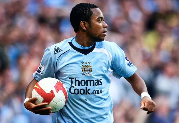 BOMBAZO: Dura noticia para Robinho por parte de la justicia