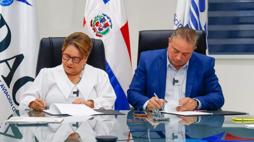IDAC y Onamet suscriben acuerdo para fortalecer servicios de meteorología aeronáutica a nivel nacional