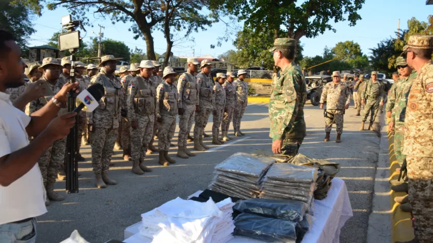 Ministro de Defensa asegura se mantienen estrictas medidas de seguridad en frontera RD-Haití y los mercados binacionales siguen funcionando