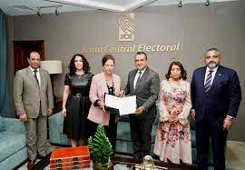 Oposición exige a JCE garantías electorales de cara a elecciones de mayo
