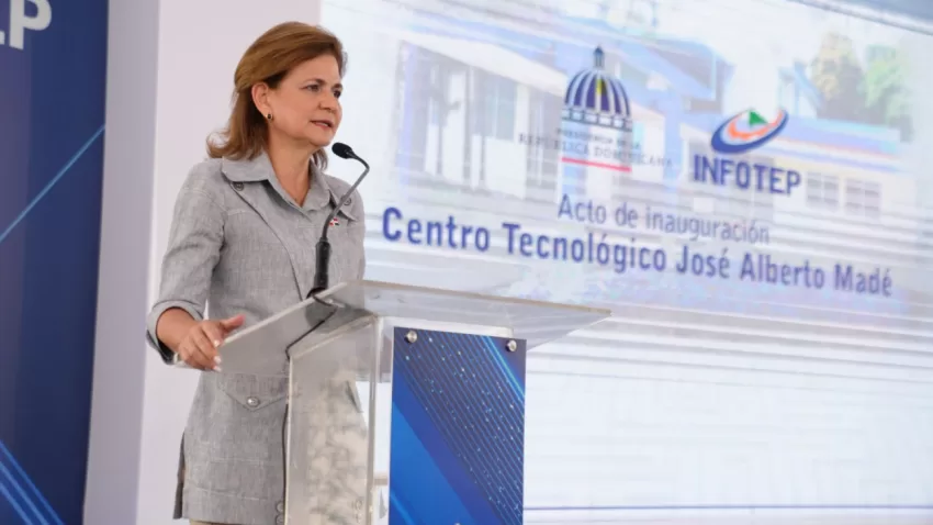 Vicepresidenta Raquel Peña inaugura nuevo centro tecnológico del Infotep especializado en transporte y logística; beneficia a más 27,000 estudiantes