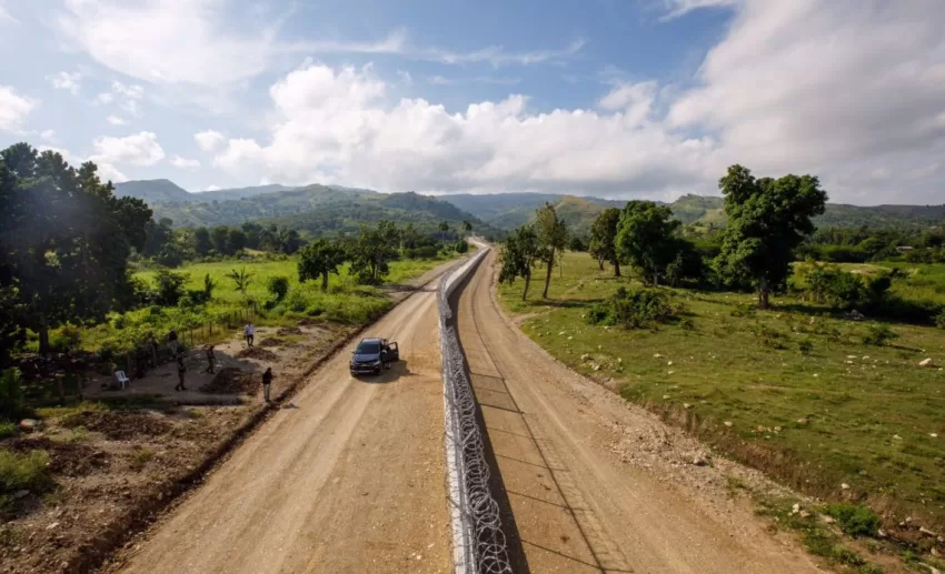 Gobierno ha invertido más de 10,000 millones de pesos en zona fronteriza, dice Economía
