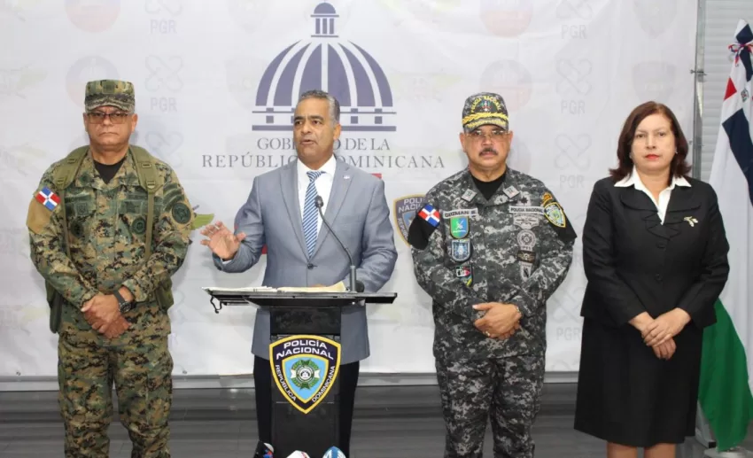 Gobierno afirma ha sacado cerca de 2 mil armas de fuego de las calles en últimos 4 meses