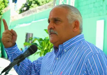 Jaime David dice "la democracia está en peligro"