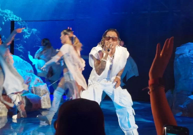 Ozuna inicia su concierto de Sábado Santo en Altos de Chavón