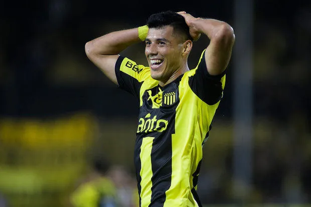 Peñarol: Leonardo Sequeira y Maximiliano Olivera están en duda para enfrentar a Caracas