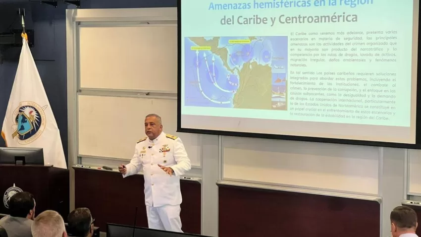 En Washington director del C5i de FF. AA. dominicanas dicta conferencia sobre seguridad y defensa hemisférica