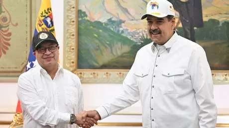 Maduro se reúne con Petro en Caracas: "Ruta de encuentro y reencuentro"