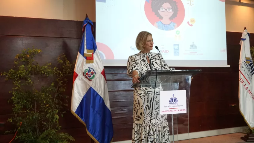 Ministerio de la Mujer pone en funcionamiento a “SARA”, para eficientizar el sistema de protección a víctimas de violencia de género e intrafamiliar