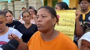 Solicitan terminación de una escuela en Sabana perdida, aseguran lleva más de 15 años en construcción