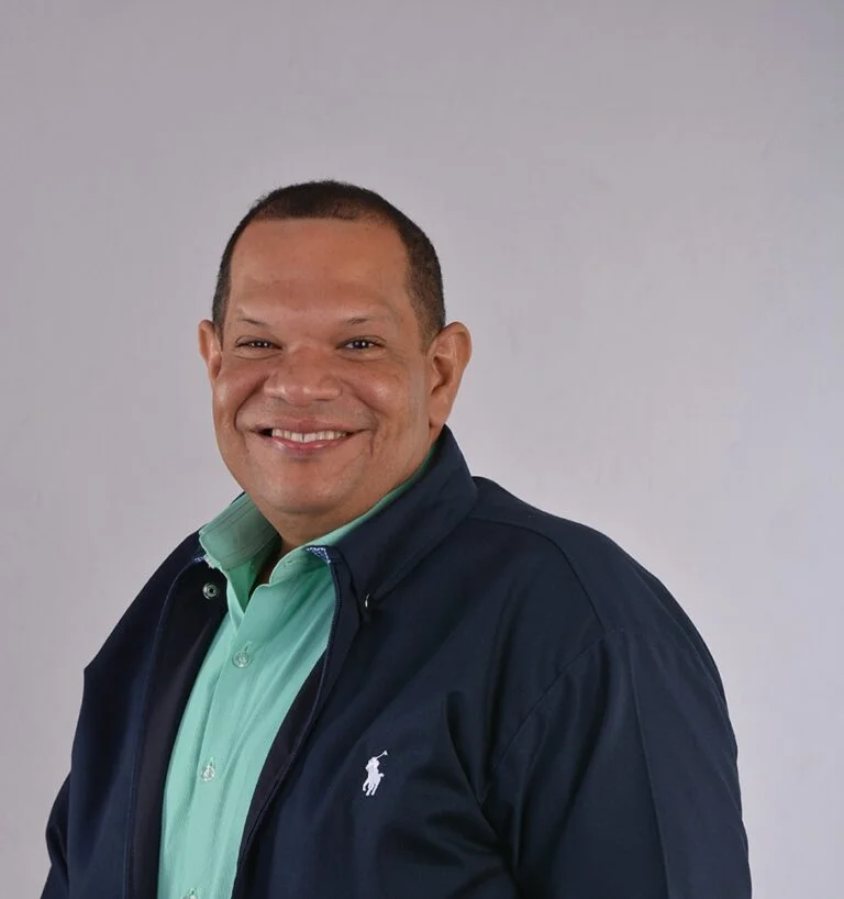 Renunciará Carlos Guzmán de la Fuerza del Pueblo?
