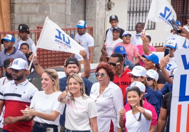 Liz Mieses despierta entusiasmo en la capital
