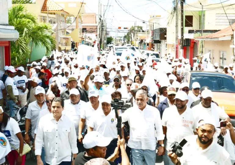 MVM reitera compromiso de “rescatar al país de esta mala gestión”