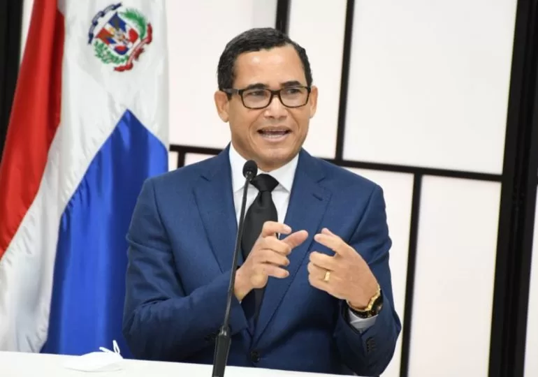 Eddy Olivares califica de "vanas" denuncia de oposición ante la OEA