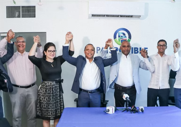 Partido País Posible respalda candidatura a senador por Peravia de Julito Fulcar
