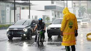 COE: una provincia en alerta roja; 22 en amarilla y 4 verde