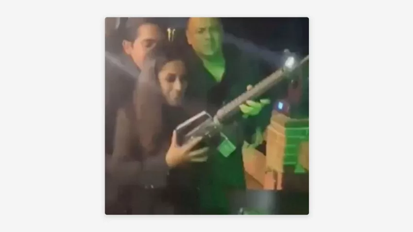 Candidata mexicana bebe alcohol y dispara un rifle en una fiesta