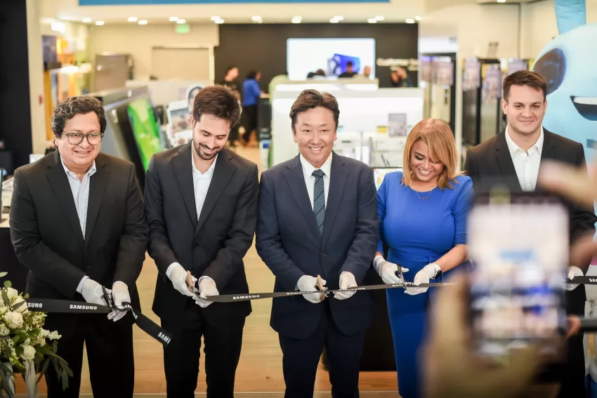 INAUGURACIÓN: Samsung abre dos nuevas tiendas SmartThings en República Dominicana
