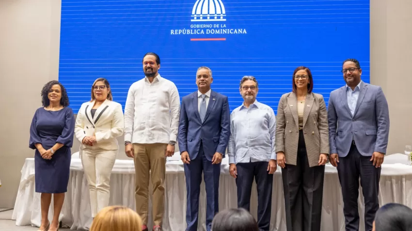 Gobierno presenta plataforma tecnológica para valoración, certificación y registro de personas con discapacidad en RD
